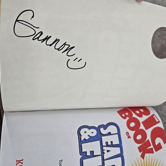 The Big Book of Search & Find - Over 1000 Fun Things to Search & Find! - Picture 5 of 5